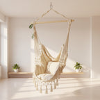 Chaise à bascule INS Nordic avec tissage en corde de coton dans un charmant style bohème.