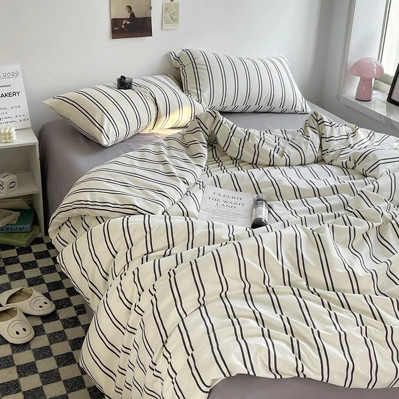 Ensemble de Linge de Lit au Style Simple