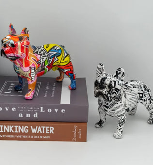 Statue Colorée en Résine de Bouledogue Français