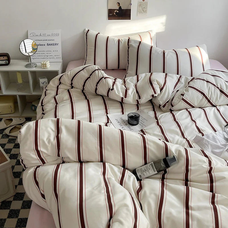 Ensemble de Linge de Lit au Style Simple
